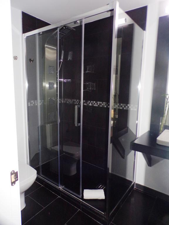 Los Amigos Vip Rooms Madrid Dış mekan fotoğraf