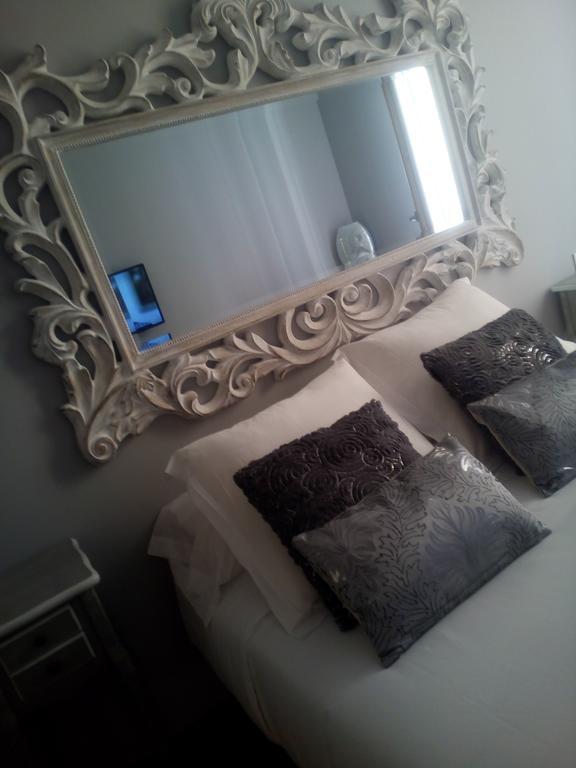 Los Amigos Vip Rooms Madrid Dış mekan fotoğraf